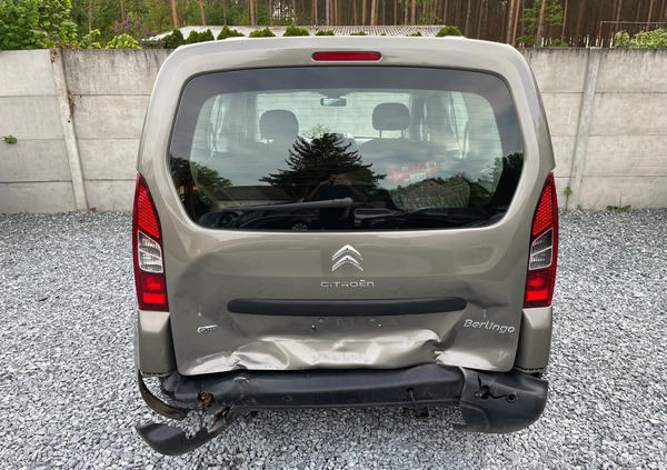 Citroen Berlingo cena 31000 przebieg: 133000, rok produkcji 2015 z Zawadzkie małe 232